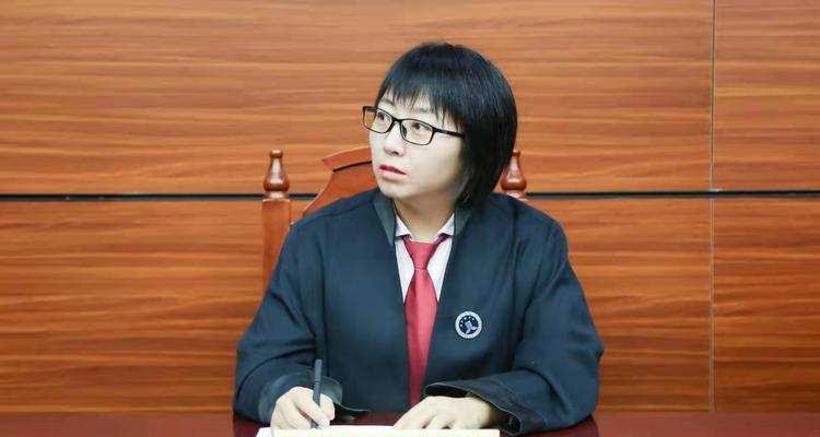 清华王志华（致力于推动教育创新，为学生成长扮演关键角色）